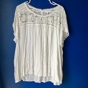 August Mist, white 3x blouse